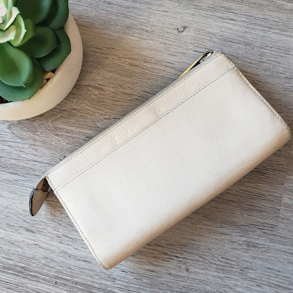 SOLD - Picture 2 of 7